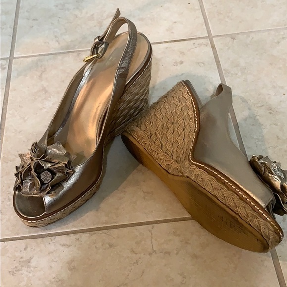 Stuart Weizmann wedge - Picture 2 of 5